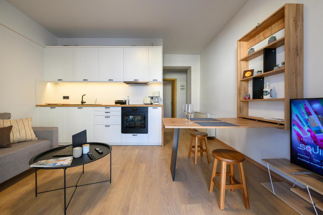 Plato 42 Apartment กาลามาตา ภายนอก รูปภาพ