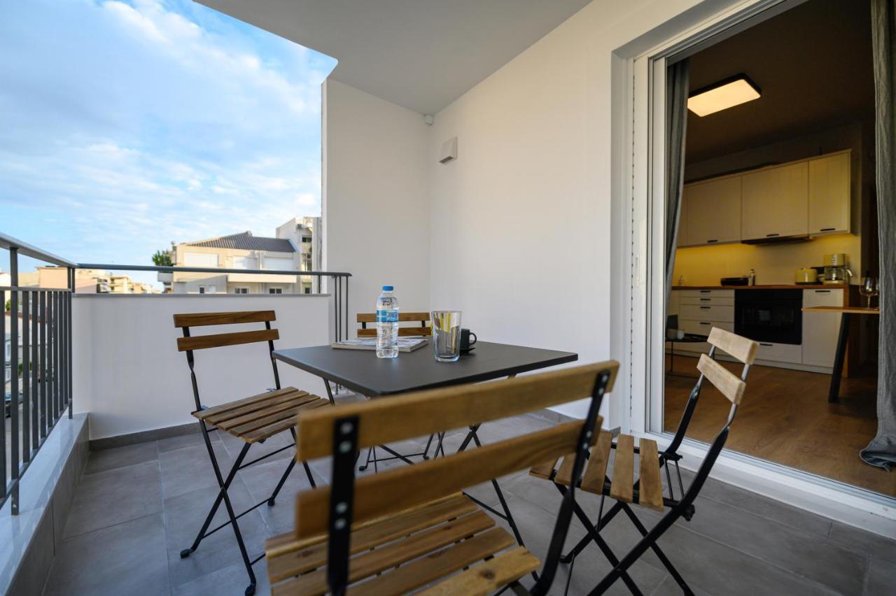 Plato 42 Apartment กาลามาตา ภายนอก รูปภาพ