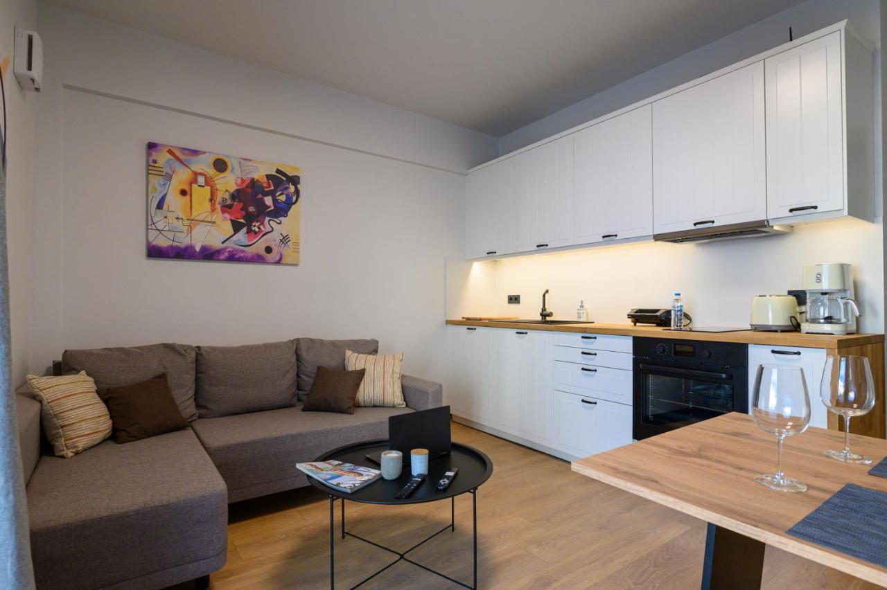 Plato 42 Apartment กาลามาตา ภายนอก รูปภาพ