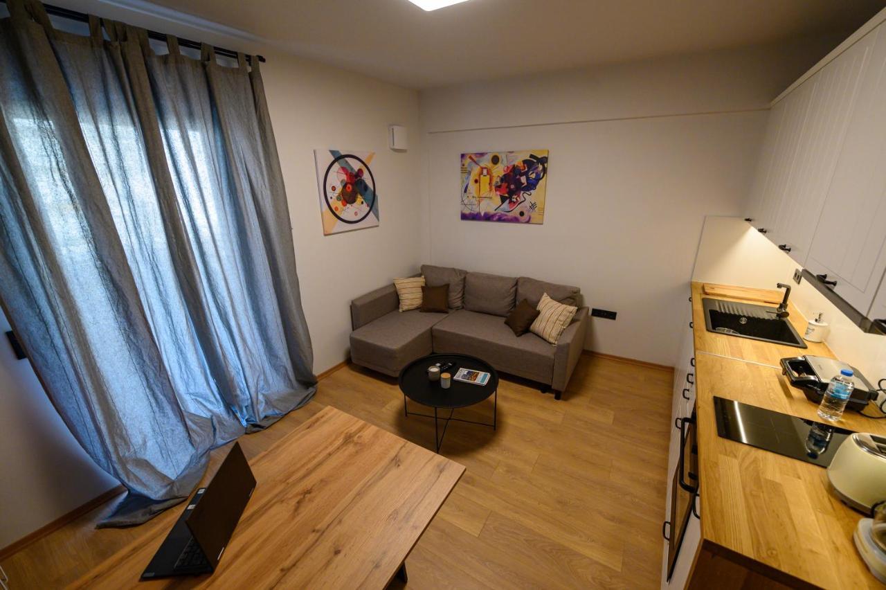 Plato 42 Apartment กาลามาตา ภายนอก รูปภาพ